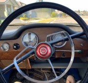 steering wheel interior3 (2).jpg
