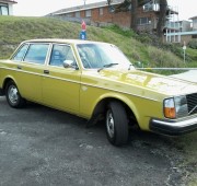 Volvo 244DL