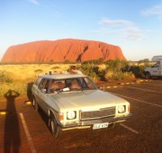 Holden HZ SL Kingswood cream coloured wagon