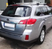 2010-subaru-outback-wagon-4__medium.jpg