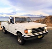 White American Ford F150