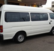 toyota-hi-ace-commuter-2003-6__medium.jpg